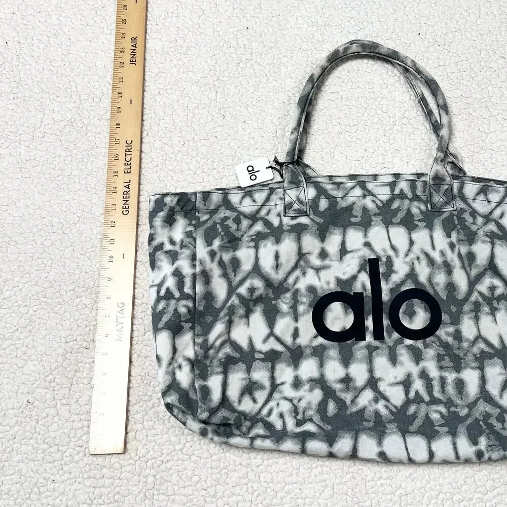 ALO Yoga *freebie purchase
